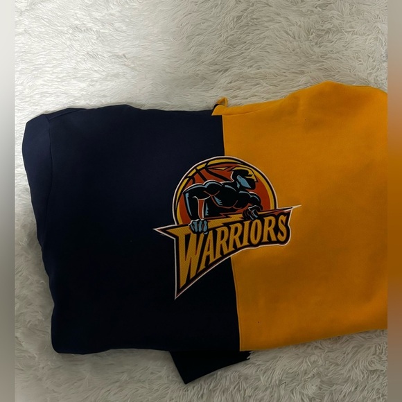 Mitchell &Ness Men’s Sweater h golden Warriors - Picture 6 of 7